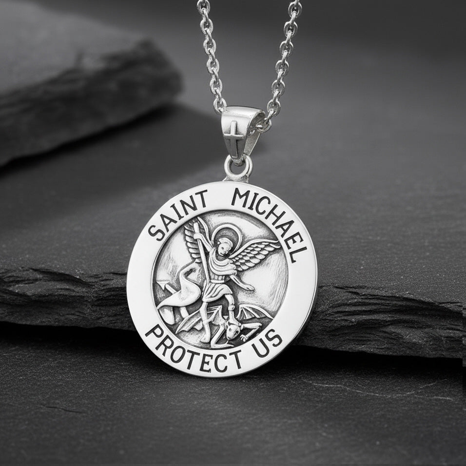 Saint Michael Silver Pendant (Large 25 mm.)