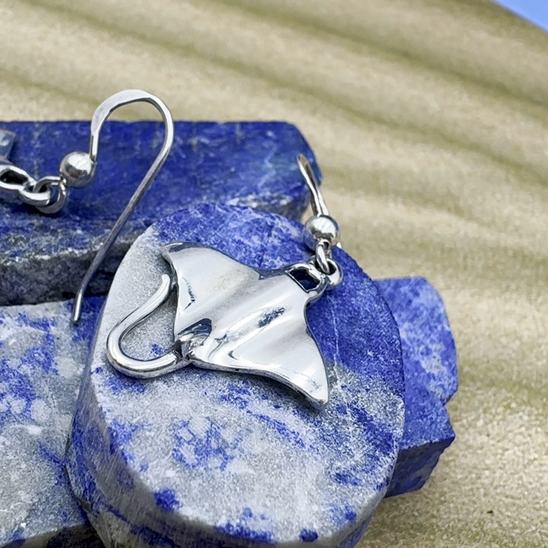 Sterling Silver Manta Ray Pendant Chain and Earrings Box Set SET029