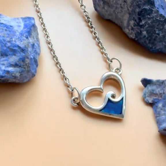 I love the Sea Wave Silver Necklace TNC008