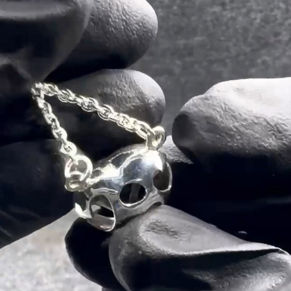 Bold Filigree Heart Silver Necklace TNC425P