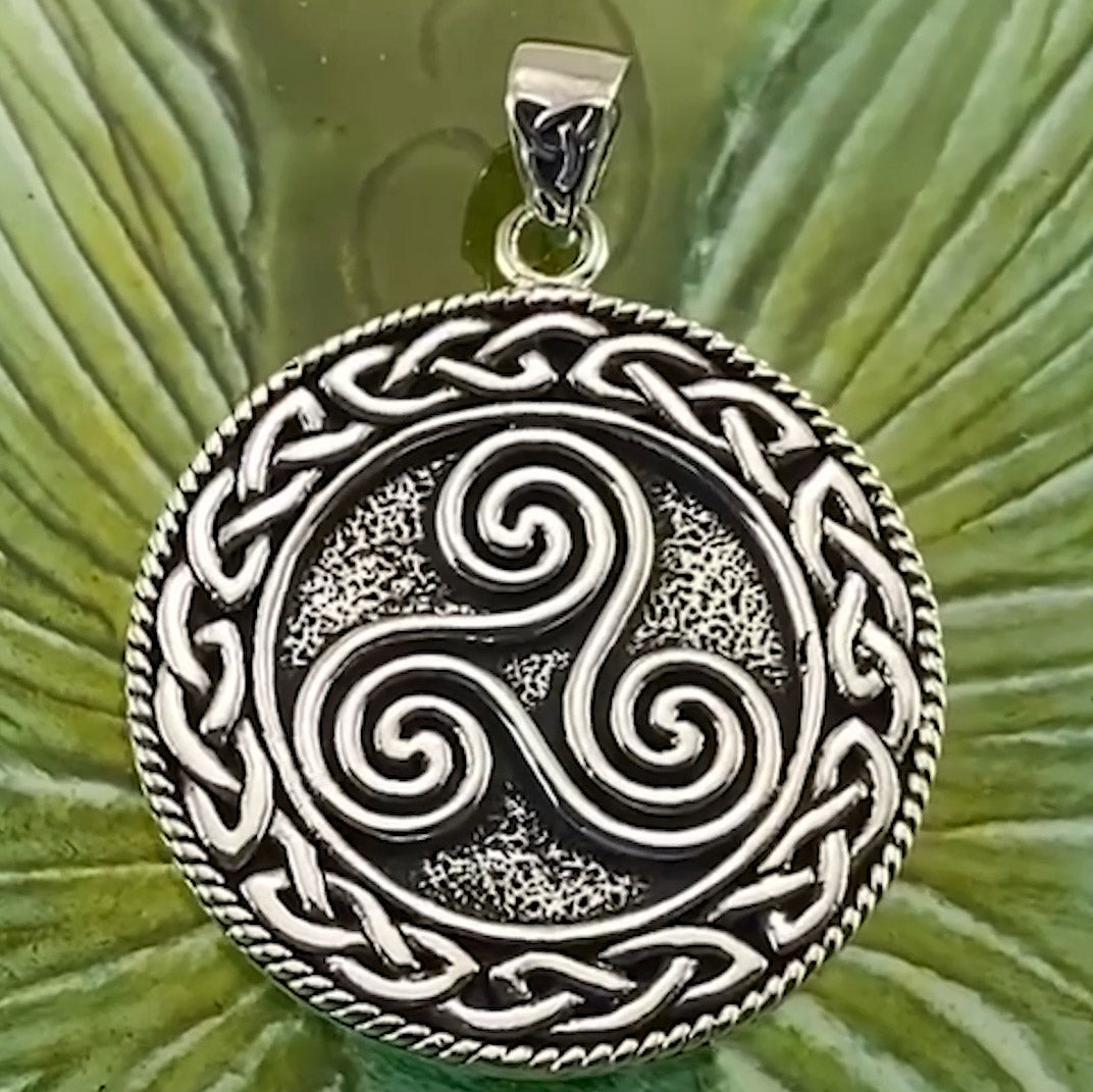 Large Celtic Knot Sterling Silver Triskelion Pendant TP304