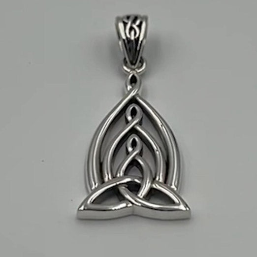 Celtic Father-Mother-Child "Family A Born For Eternity "Triquetra or Trinity Knot Sterling Silver Pendant TPD5781