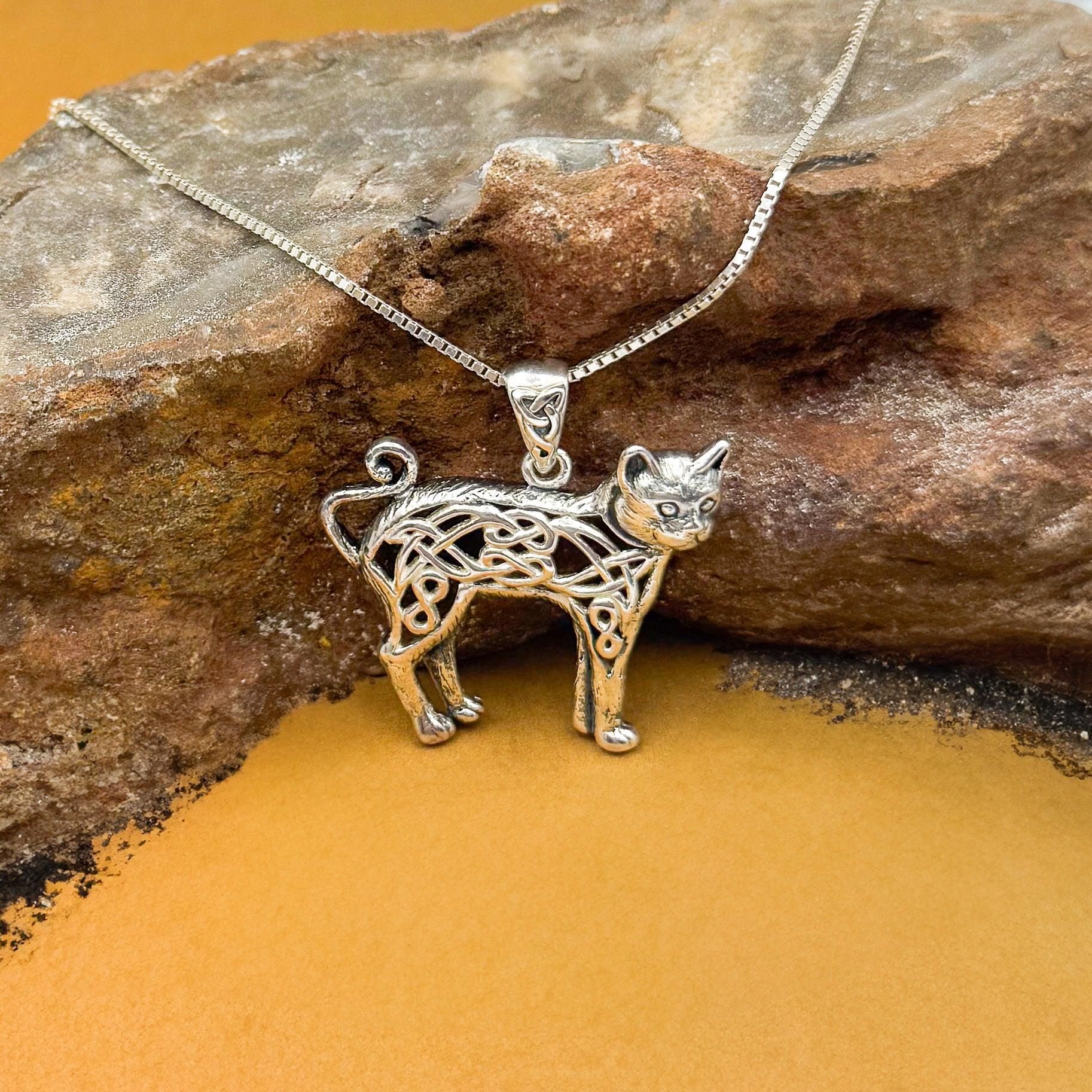 Celtic Cat Pendant TPD5737 - Jewelry