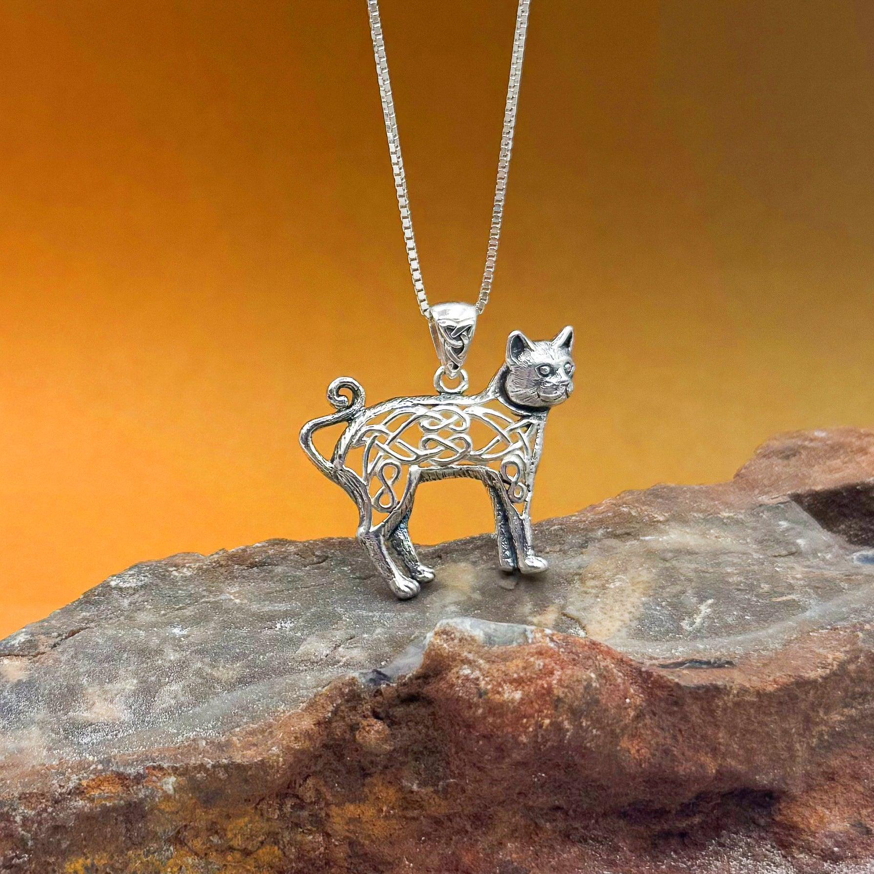 Celtic Cat Pendant TPD5737 - Jewelry