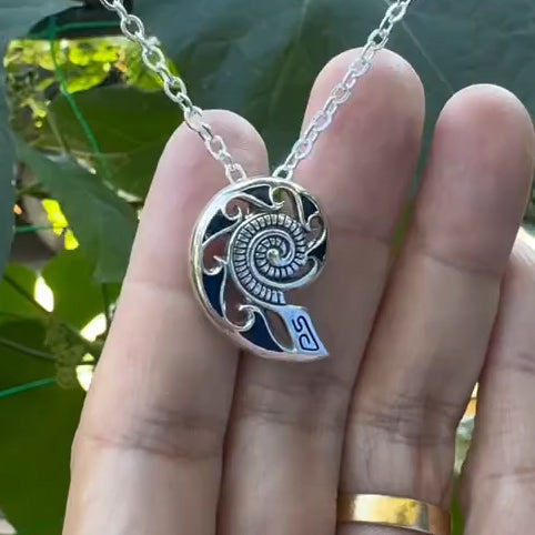 DiveSilver Nautilus and Wave Sterling Silver Pendant with Enamel TPD6336