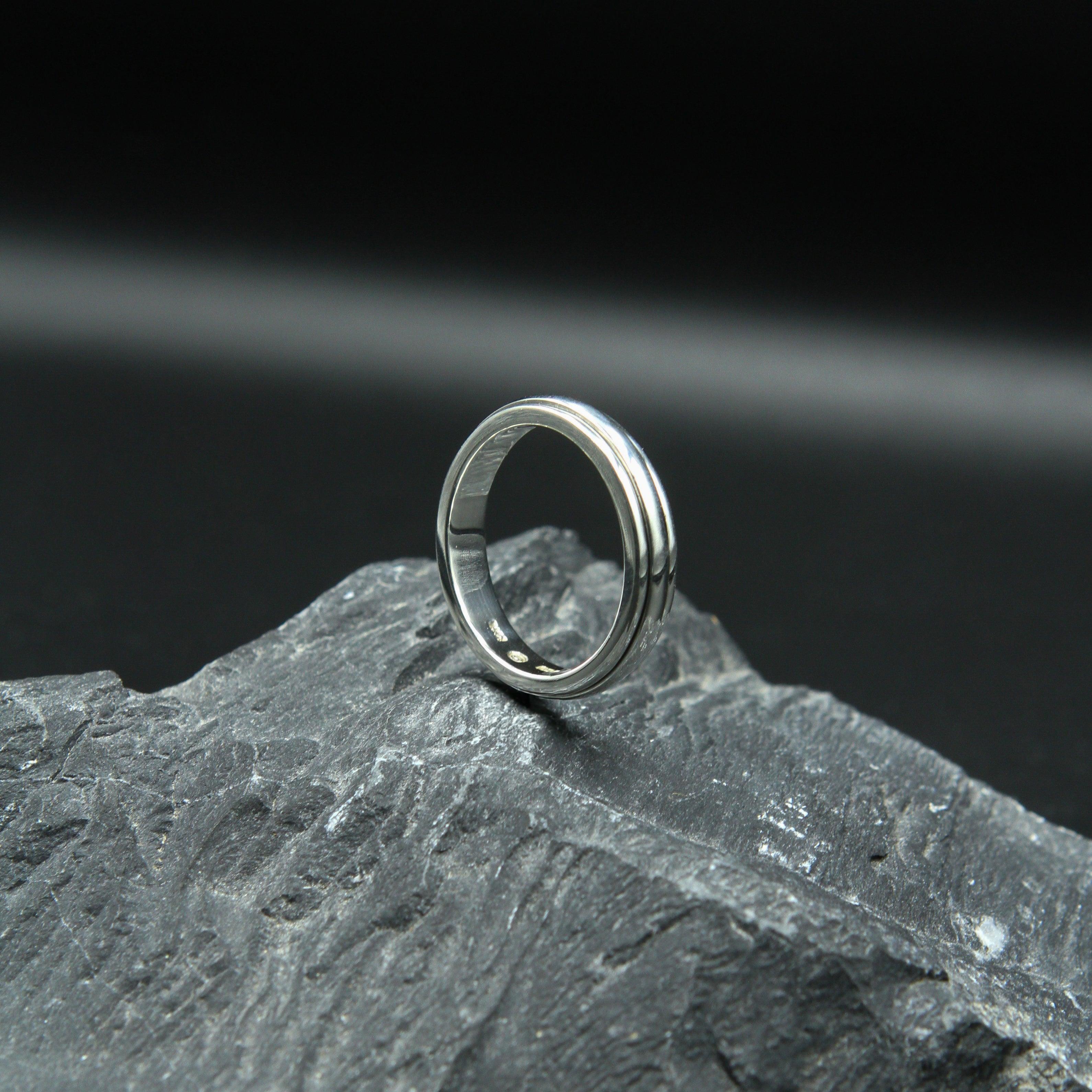 Silver Wedding Spinner Band Ring TR1660 - Jewelry