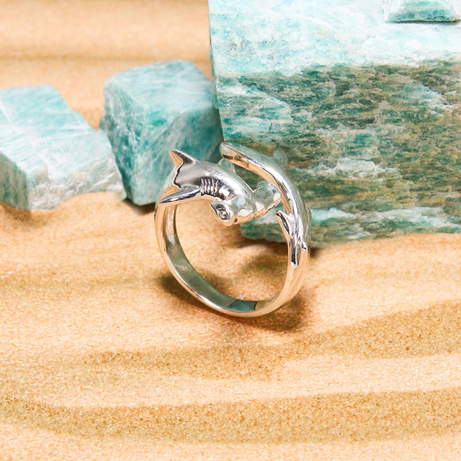 Independently strong hammerhead shark ~ Sterling Silver Jewelry Ring TRI1614 - Jewelry