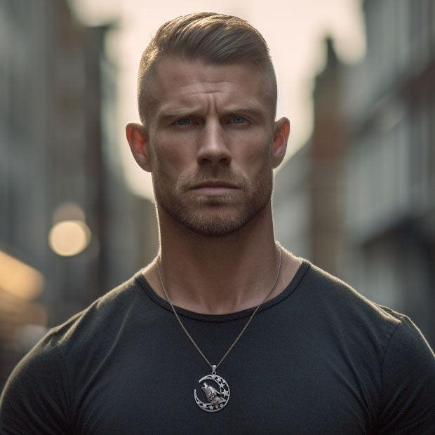 Baying Wolf Sterling Silver Pendant With Chain Set TSE744 - Jewelry