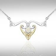 Modern Celtic Triskele Necklace MNC162 - Jewelry