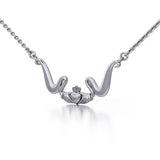 Modern Claddagh Silver Necklace TN057