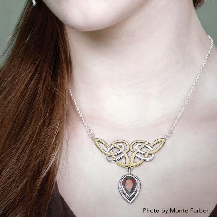 Celtic Knot Necklace TNV132 - Jewelry