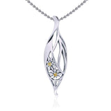 Silver Elegance Daisy Leaf Pendant TPD3343 - Jewelry