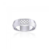 Beauty in geometry ~ Sterling Silver & Sand Brush Celtic Knot Ring TR1804
