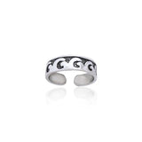 Calm or rough waves in the sparkling sea ~ Sterling Silver Toe Ring TR252 - Jewelry