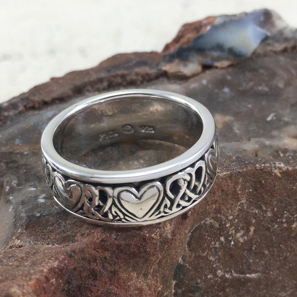 Celtic Knotwork Silver Heart Spinner Ring TR3644 - Jewelry