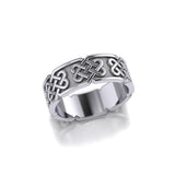 A powerful message of endless interconnection ~ Sterling Silver Celtic Knotwork Ring TR628 - Jewelry