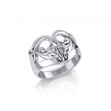 In limitless harmony Celtic Triquetra Star Silver Ring TRI637
