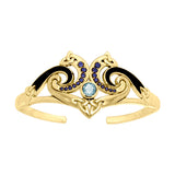 Un ejemplo de elegancia celta: Brazalete Triquetra celta de oro amarillo macizo con gema GBA049