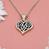 Double Roses in Heart Silver Pendant TPD6047