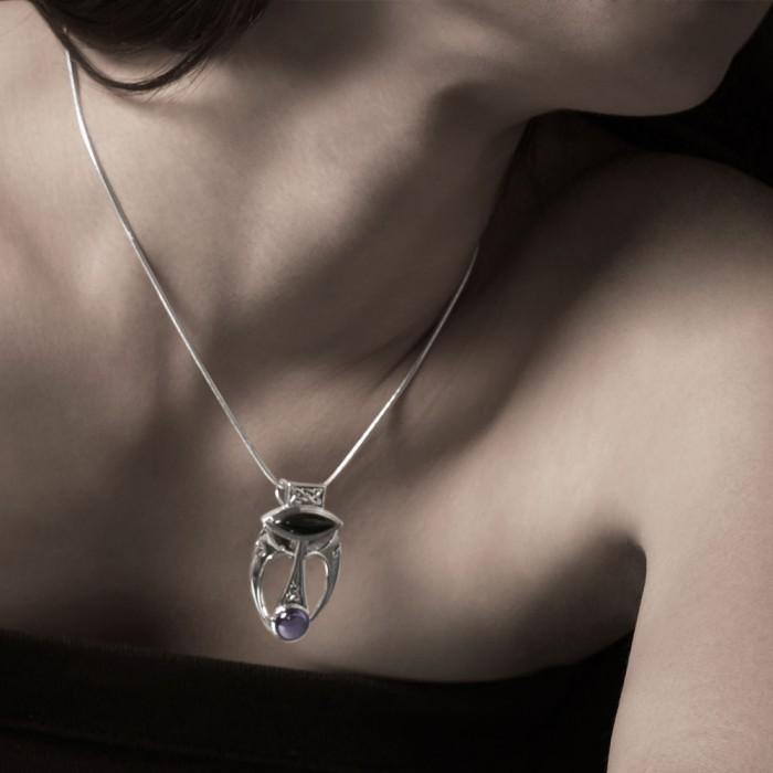 An elegant fusion of art ~ Sterling Silver Celtic Maori Pendant with Gemstone Centerpiece TPD1213 - Jewelry