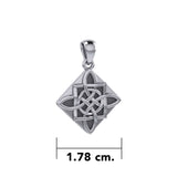 Celtic Spirits Quaternary Knot Silver Pendant TPD3018