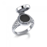 Celtic Knot Claddagh Poison Ring TR1355 - Jewelry