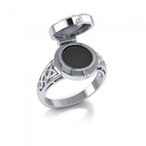 Irish Claddagh Sterling Silver Poison Ring TR1639 - Jewelry