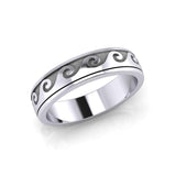 Wave Curl Silver Spinner Ring TR1674