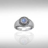 Celtic Claddagh Knotwork Ring TRI086 - Jewelry