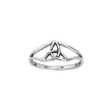 Celtic Triquetra Knot Silver TRI397