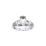 Celtic Claddagh Ring TRI965