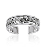 A wolf pack of passion and strength ~ Sterling Silver Jewelry Bangle TBG289